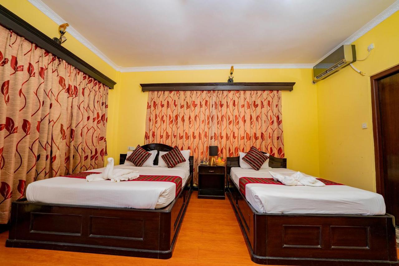 Hotel Bougainvillea Pokhara Exterior foto